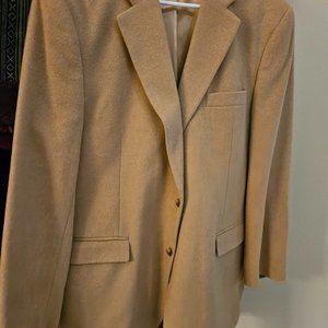 Men's camel hair sport coat